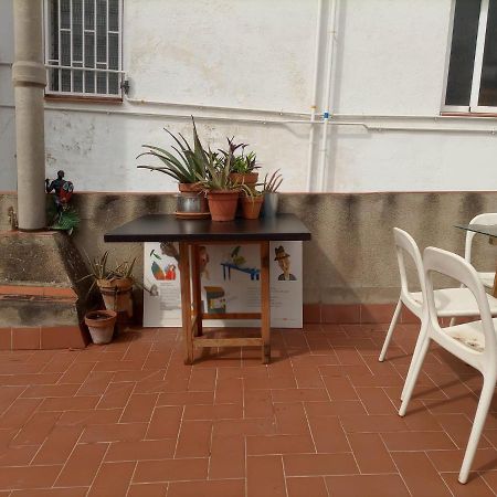 Aparteasy - Central Gracia Apartments Barcelona Buitenkant foto
