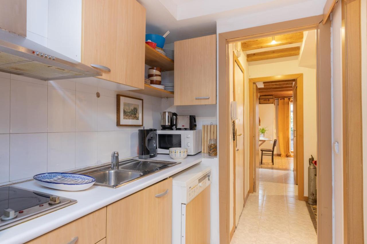Aparteasy - Central Gracia Apartments Barcelona Buitenkant foto