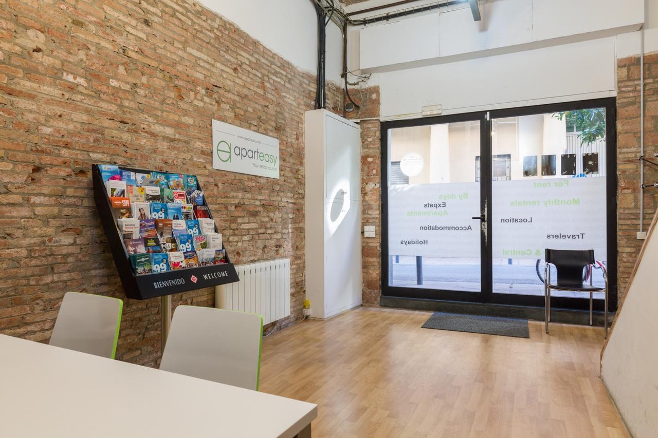 Aparteasy - Central Gracia Apartments Barcelona Buitenkant foto