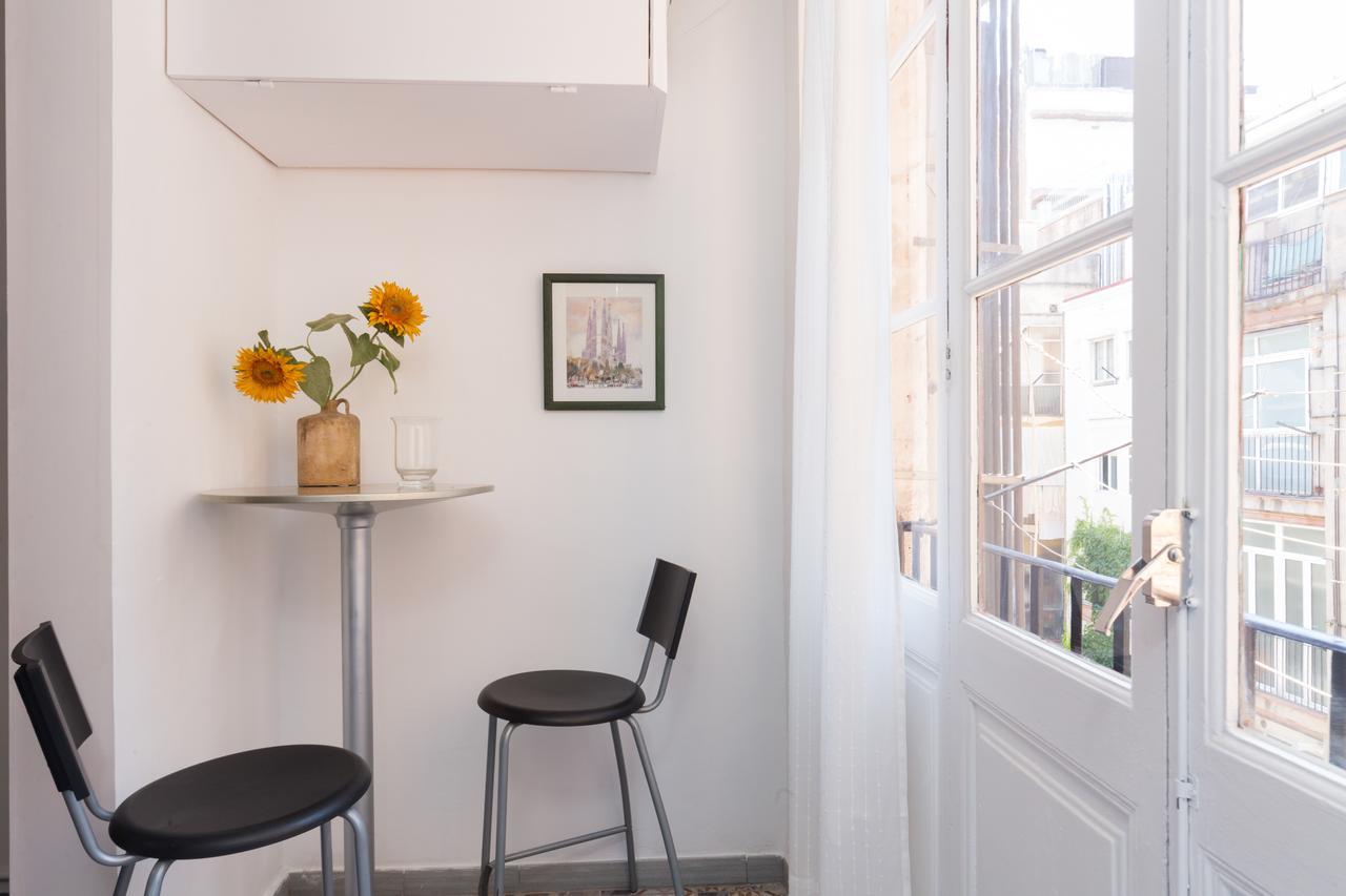 Aparteasy - Central Gracia Apartments Barcelona Buitenkant foto